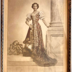 Mia madre in costume Ungherese